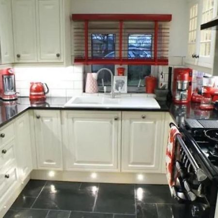 Well Presented 2 Bedroom House Village Holiday Let Strensall ภายนอก รูปภาพ